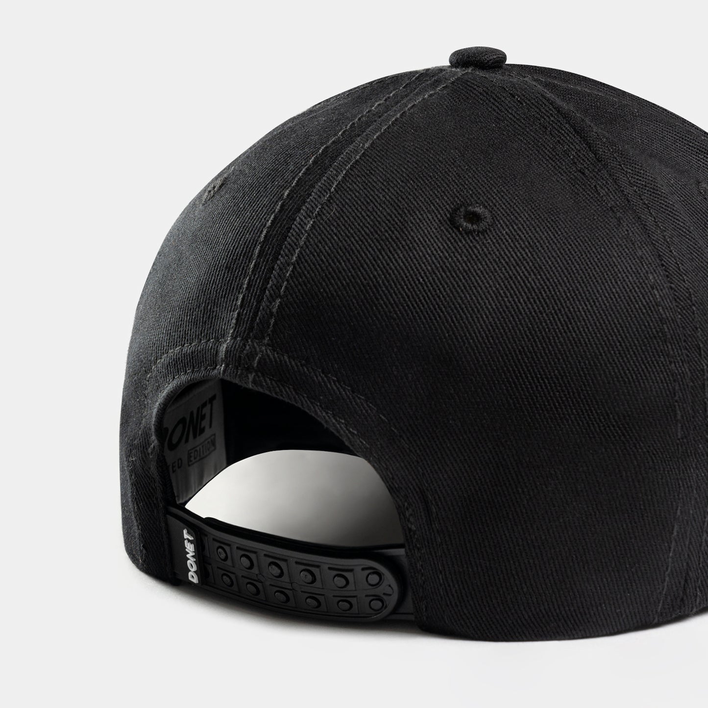 CAP DEEP BLACK