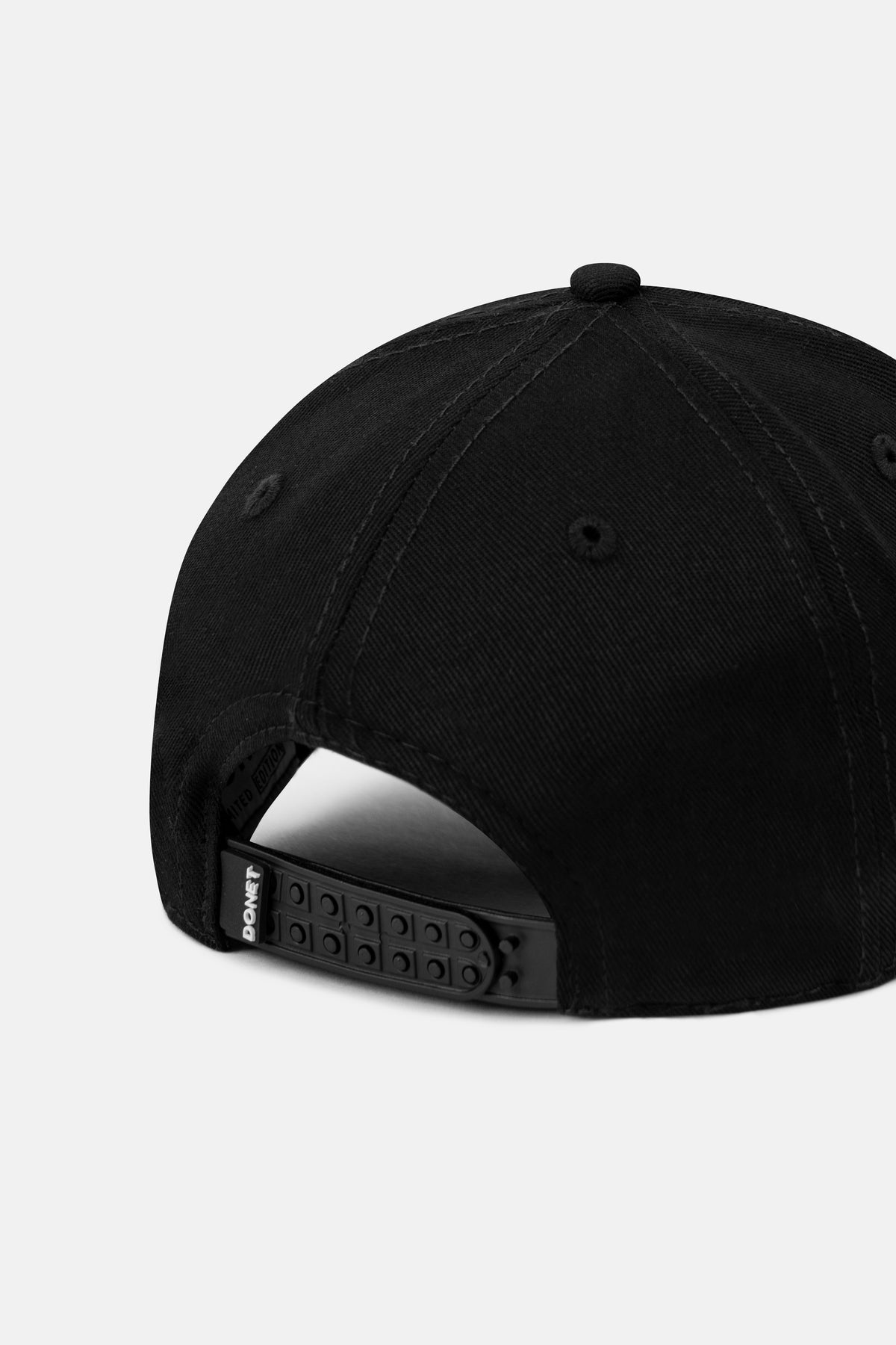 CAP FENG BLACK - WHITE